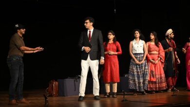 The play, Chikku Bukku Kalyanam, had the audience in splits with its comical chaos