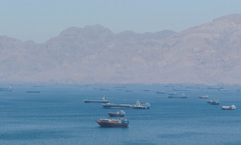 Iran War Live Updates: As Talks to End War Resume in Qatar, U.S. Conducts Strikes on Iran’s Gulf Coast