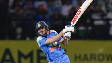 Gill, Rahul seal India's chase for 1-0 lead after Gurbaz century